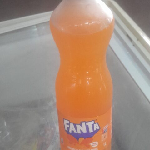 Fanta Fruit Soda Grape 20 fl oz — front of pack