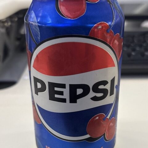 Pepsi Cola Wild Cherry 12 fl oz — front of pack
