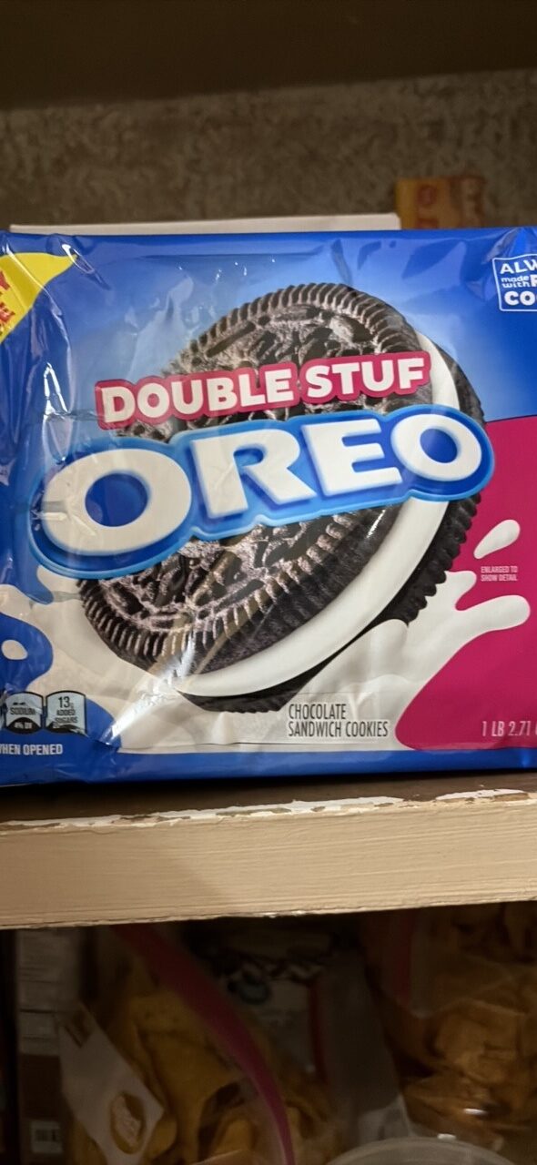 Oreo Sandwich Cookies Golden 5.25 oz — Front view