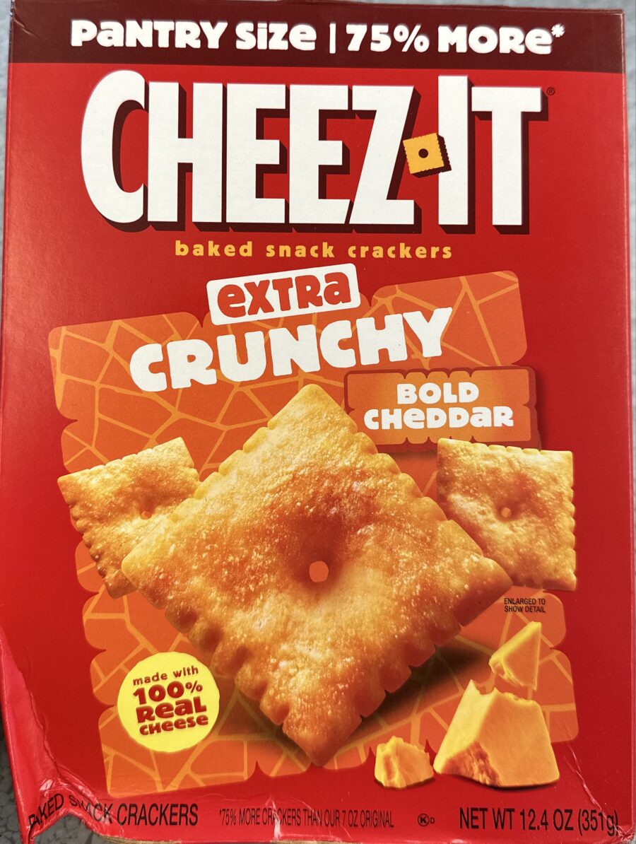 Cheez-It Baked Snack Crackers Extra Toasty 12.4 oz — Front view