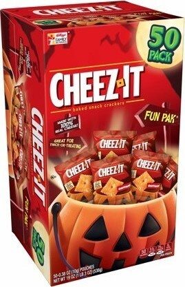 Cheez-It Baked Snack Crackers Extra Toasty 7 oz — front of pack