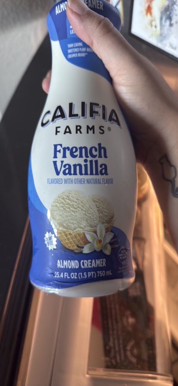 Califia Farms Coffee Creamer Vanilla 48 fl oz — Front view