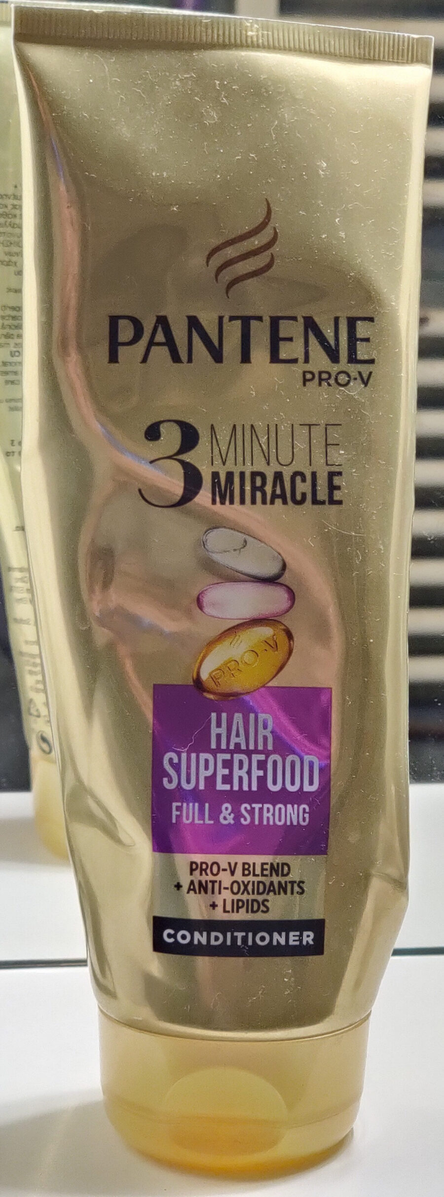 Pantene Conditioner Volume & Body 38.2 fl oz — Front view