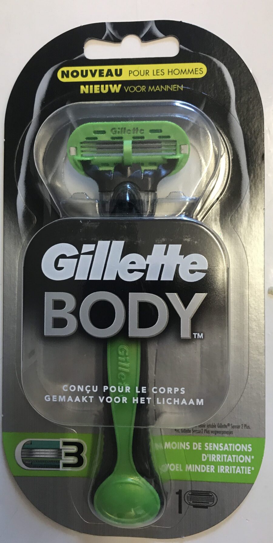 Gillette Razor SkinGuard 4 Cartridges — Front view