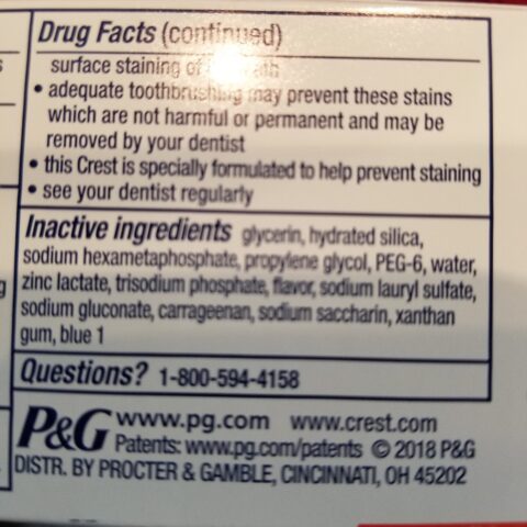 Crest Toothpaste Gum Detoxify 3.5 oz — front of pack