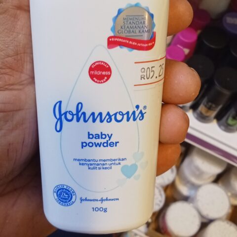 Johnson's Baby Shampoo Bedtime 20.3 fl oz — front of pack
