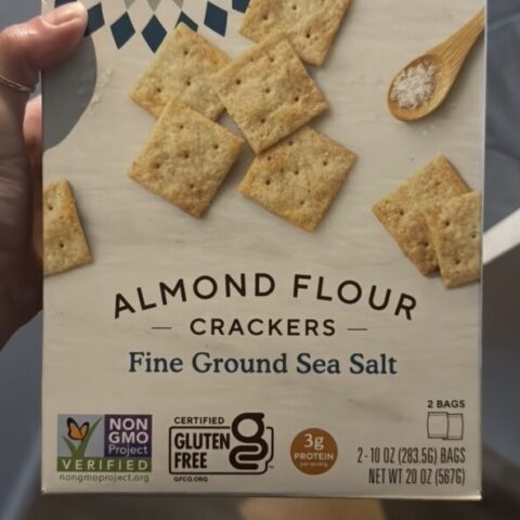 Simple Mills Almond Flour Crackers Fine Ground Sea Salt 4.25 oz — front of pack