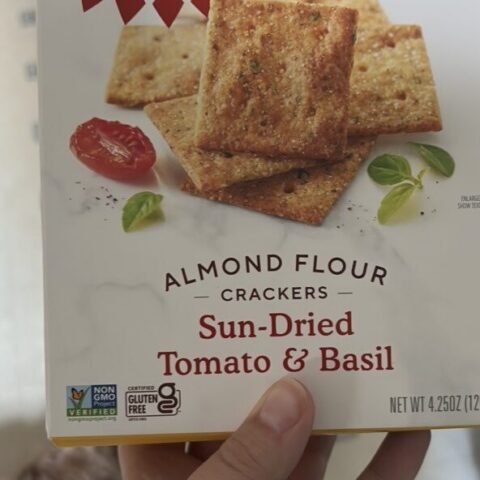 Simple Mills Almond Flour Crackers Sun-Dried Tomato Basil 7 oz — front of pack
