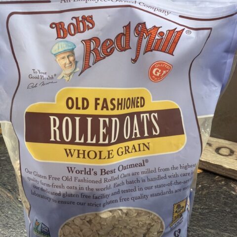Bob’s Red Mill Oatmeal Gluten Free Oats 18 oz — front of pack